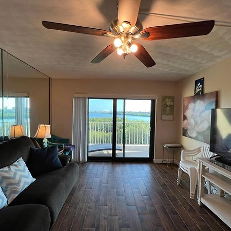 Bayshore Yatch Tennis Condo 2Br 3 Beds, Walking Distance To Beautiful Quite Beach 클리어워터 비치 외부 사진